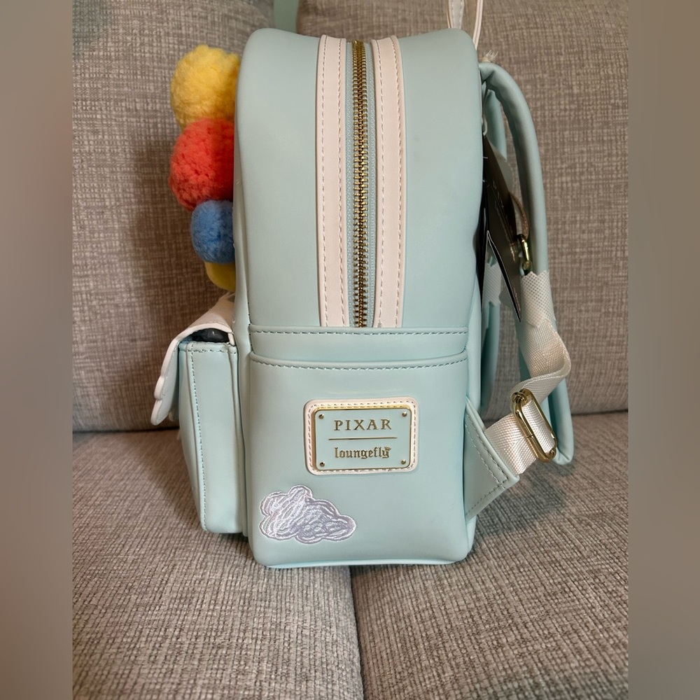 NWT Loungefly Disney Pixar Up Floating House Pom Pom Mini Backpack - Picture 3 of 5